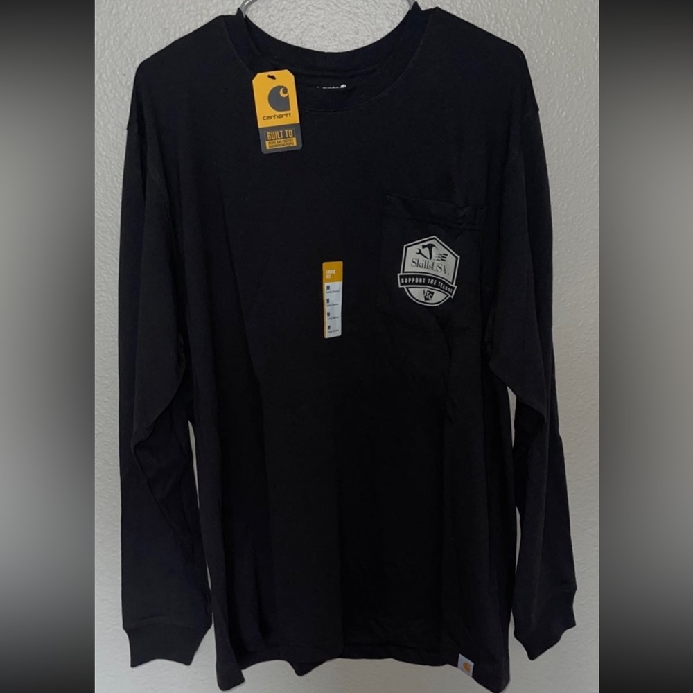 Brand new Carhartt Shirts long sleeve and short sleeve both for $25